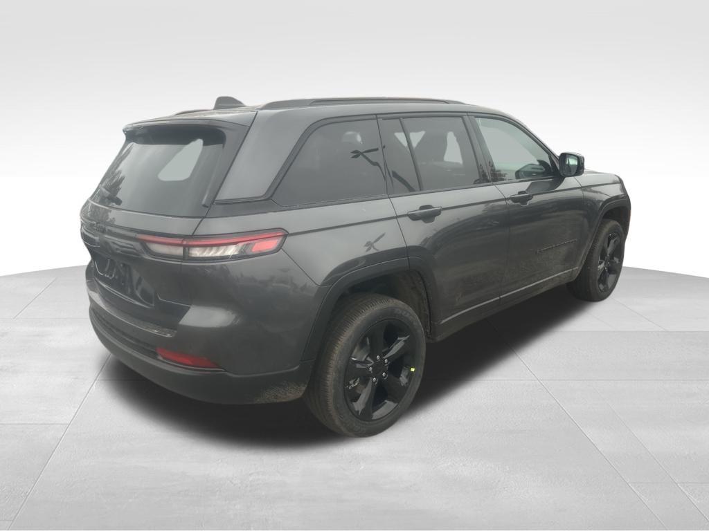 new 2025 Jeep Grand Cherokee car, priced at $48,375
