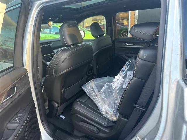 new 2025 Jeep Grand Cherokee L car, priced at $58,210