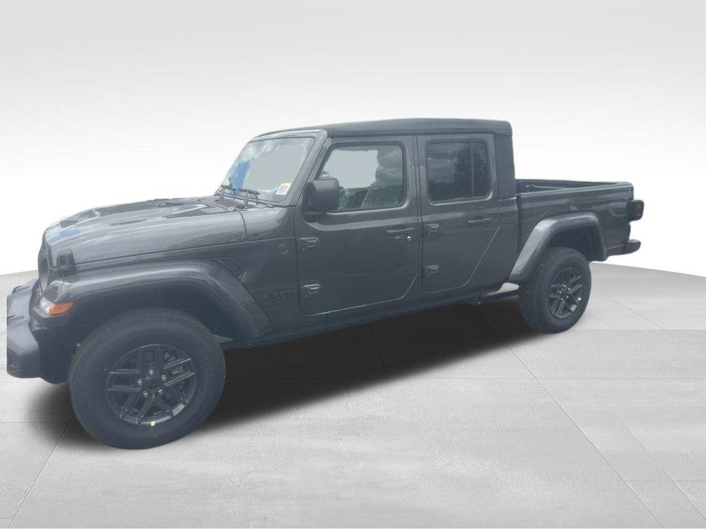 new 2025 Jeep Gladiator car, priced at $50,940