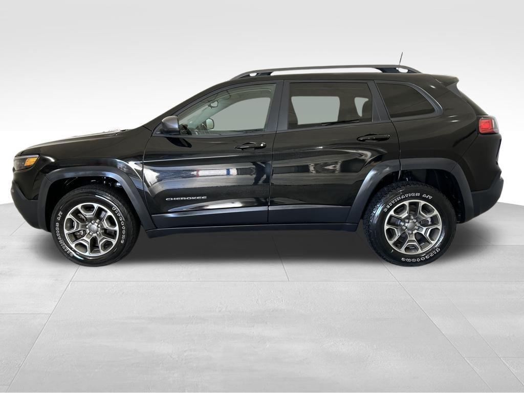 used 2020 Jeep Cherokee car, priced at $18,000
