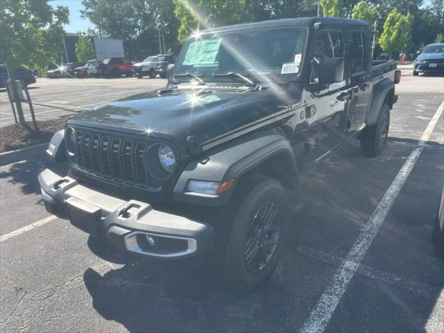 new 2025 Jeep Gladiator car, priced at $47,905