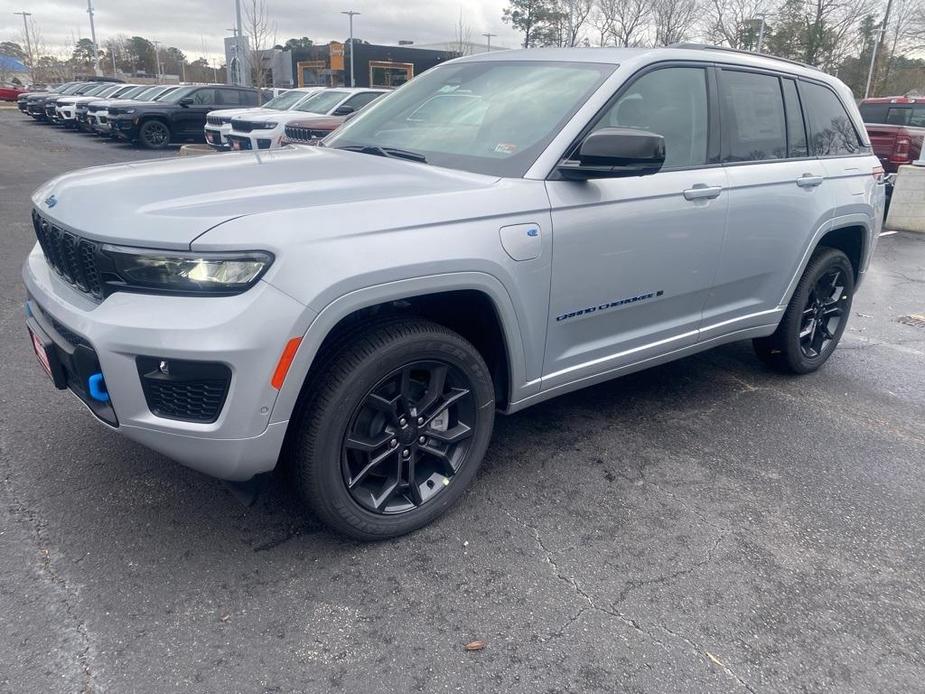 new 2024 Jeep Grand Cherokee 4xe car