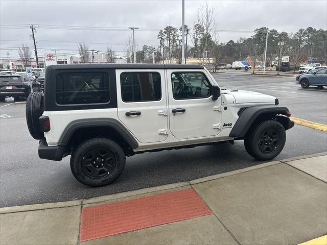 new 2025 Jeep Wrangler car, priced at $43,625