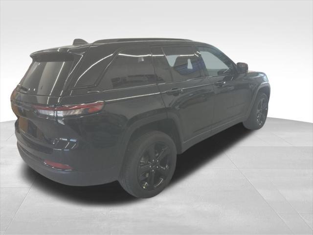 new 2025 Jeep Grand Cherokee car, priced at $49,370