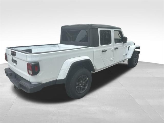 new 2025 Jeep Gladiator car, priced at $50,345