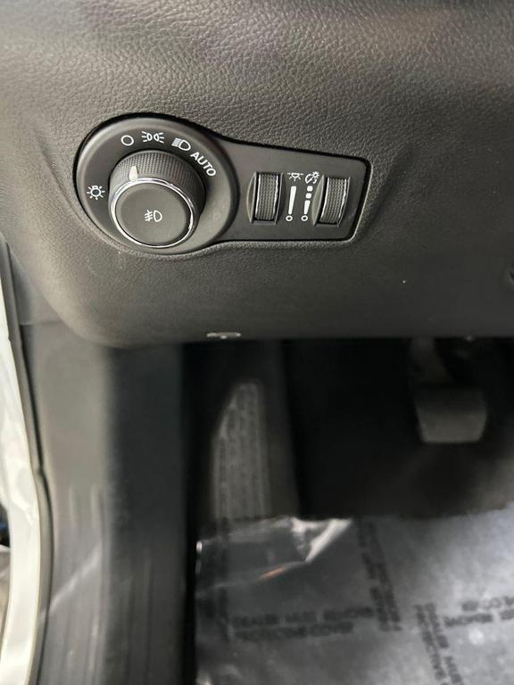 used 2024 Jeep Compass car, priced at $20,888