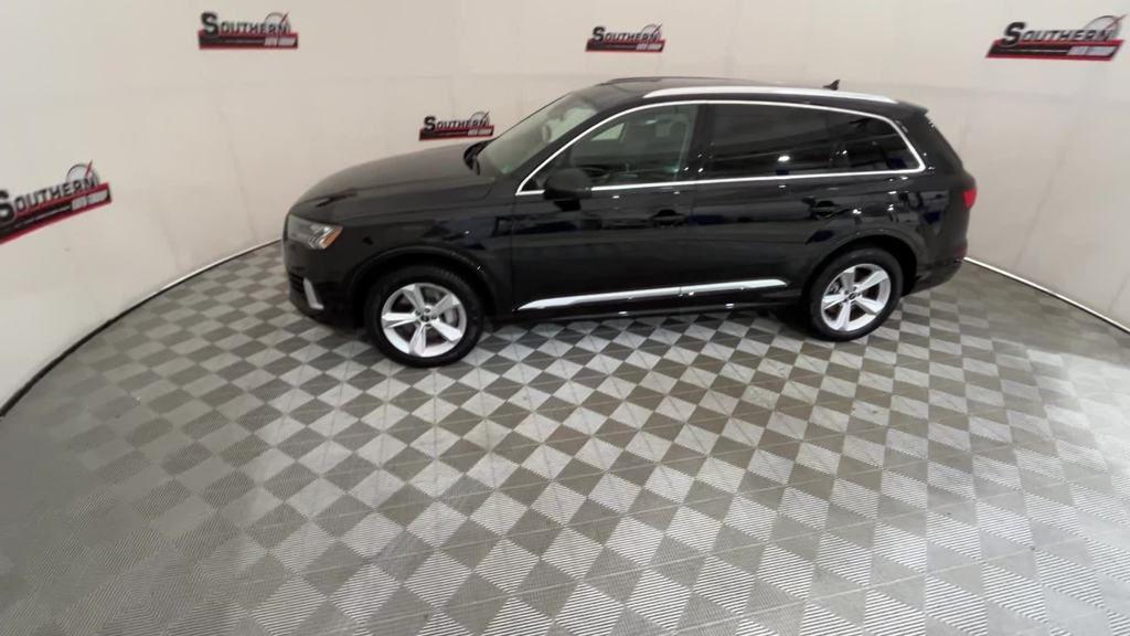 used 2024 Audi Q7 car, priced at $38,600