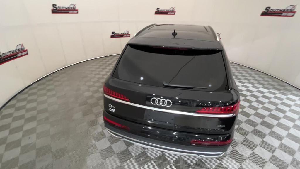 used 2024 Audi Q7 car, priced at $38,600
