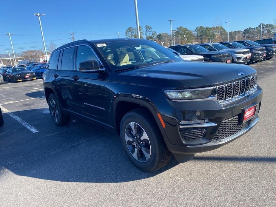 new 2024 Jeep Grand Cherokee 4xe car