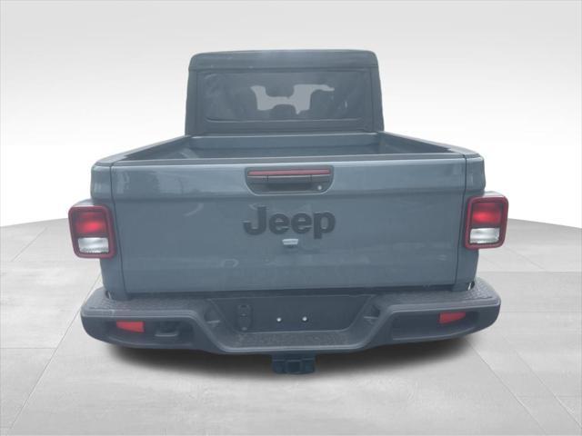 new 2025 Jeep Gladiator car, priced at $50,940