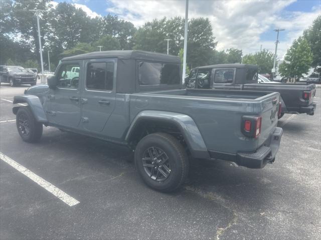 new 2025 Jeep Gladiator car, priced at $50,940