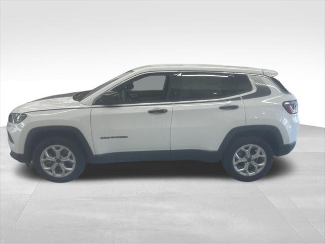 new 2025 Jeep Compass car, priced at $27,990