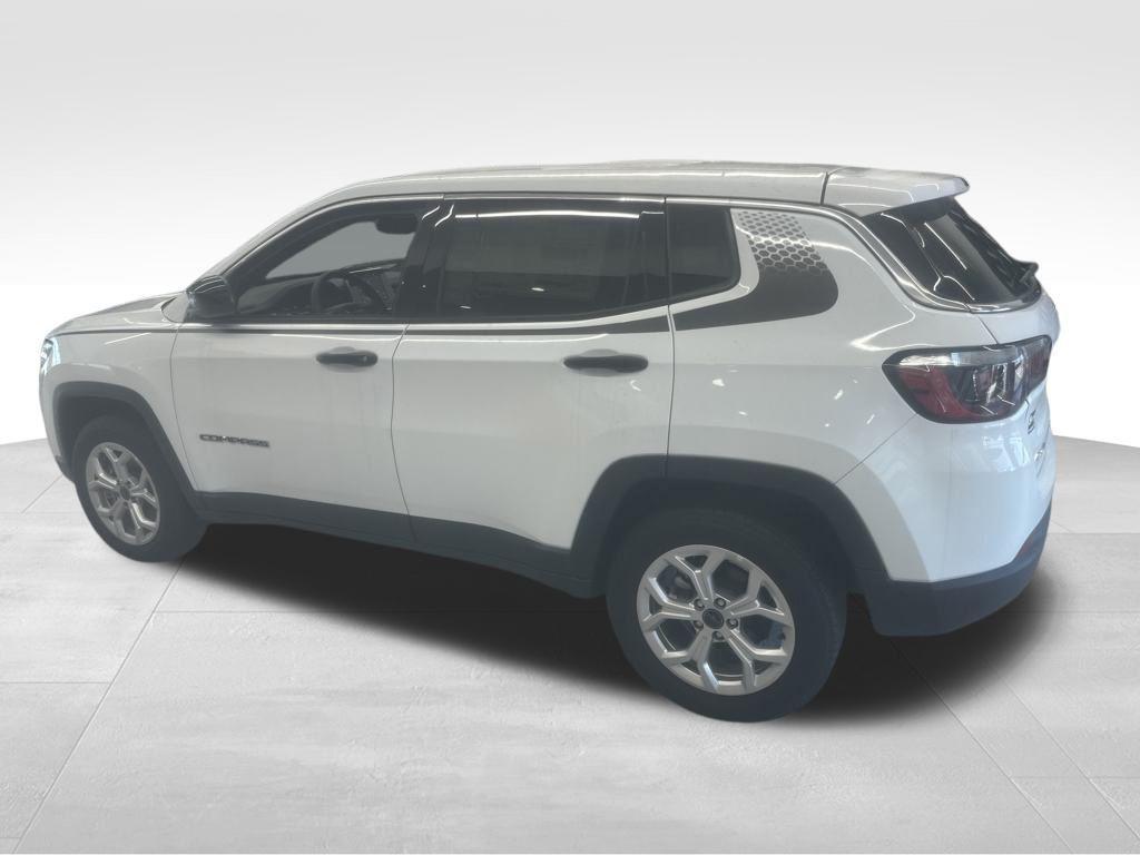 new 2025 Jeep Compass car, priced at $27,990