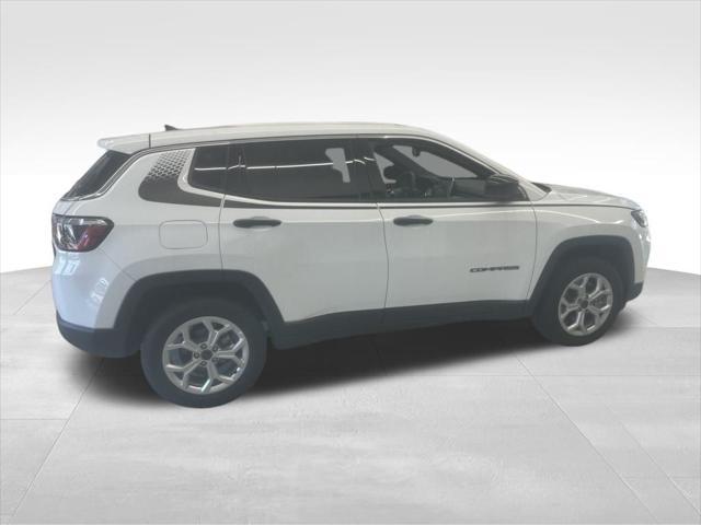 new 2025 Jeep Compass car, priced at $27,990