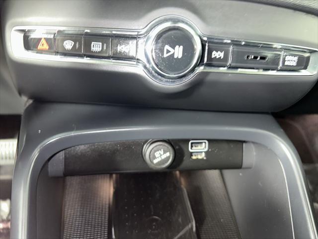 used 2022 Volvo XC40 car, priced at $22,994