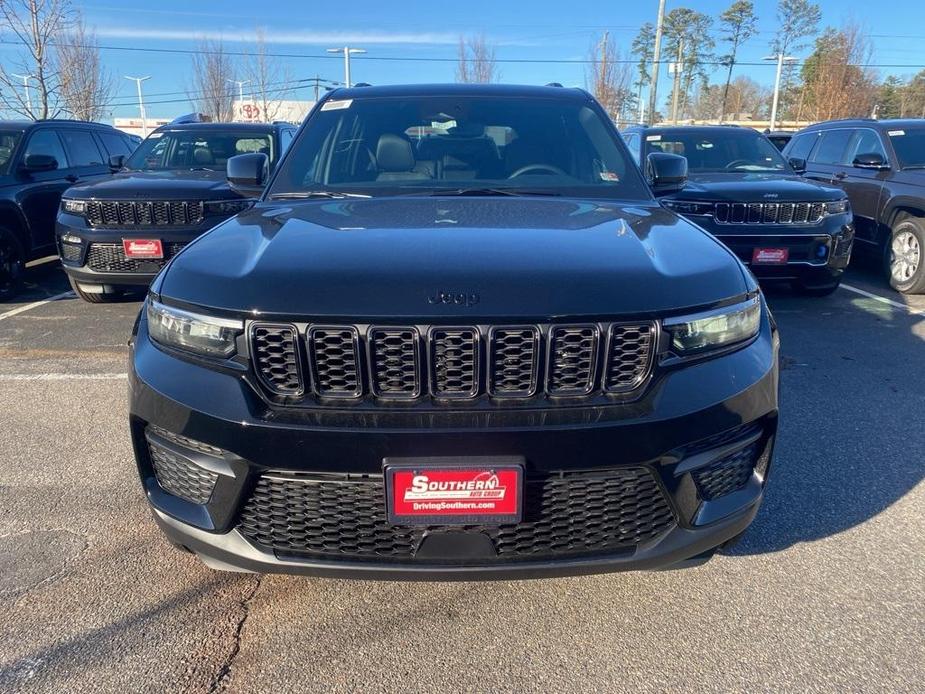 new 2024 Jeep Grand Cherokee car, priced at $49,030