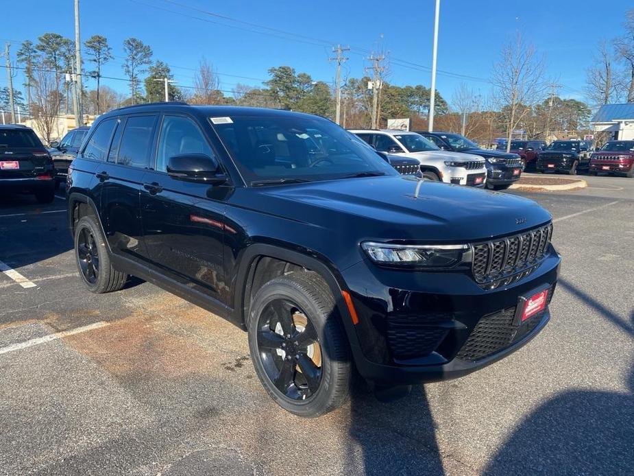 new 2024 Jeep Grand Cherokee car, priced at $49,030