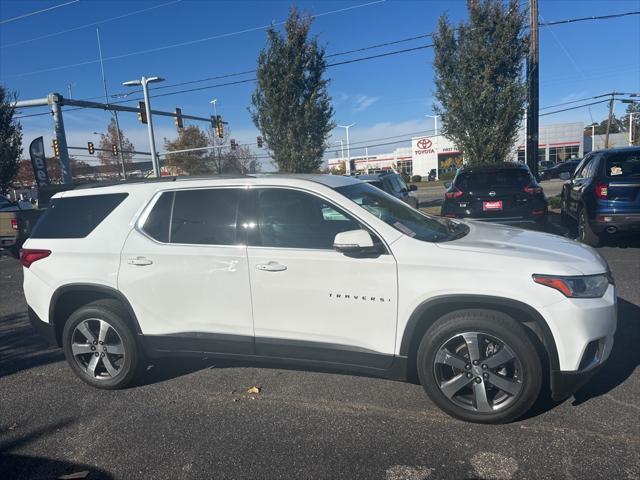 used 2021 Chevrolet Traverse car, priced at $23,798