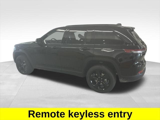 new 2025 Jeep Grand Cherokee car, priced at $48,375