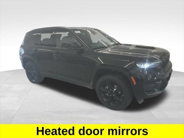 new 2025 Jeep Grand Cherokee car, priced at $48,375