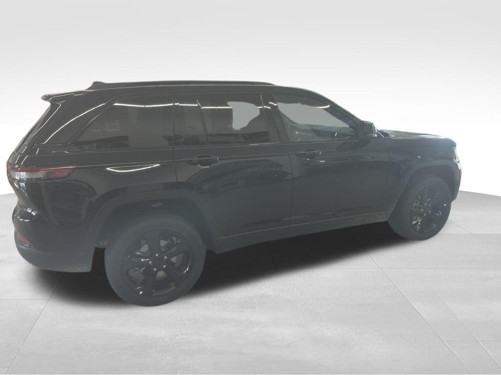 new 2025 Jeep Grand Cherokee car, priced at $48,375