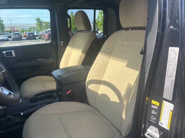 used 2023 Jeep Gladiator car, priced at $28,400