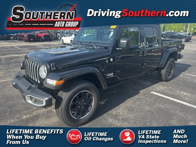 used 2023 Jeep Gladiator car, priced at $28,400