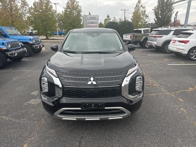 used 2023 Mitsubishi Outlander car, priced at $22,837