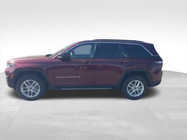 new 2025 Jeep Grand Cherokee car, priced at $45,145