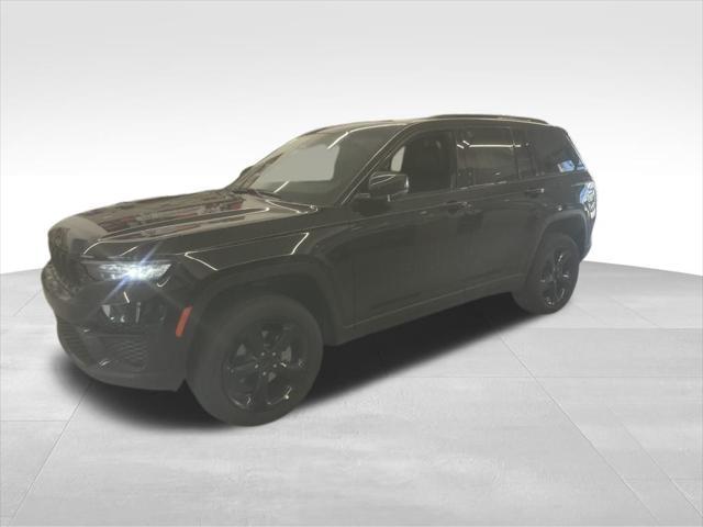 new 2025 Jeep Grand Cherokee car, priced at $49,370