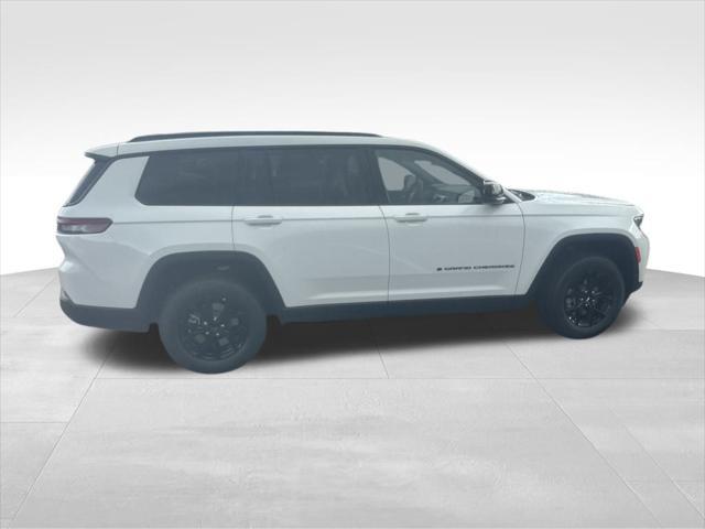 new 2025 Jeep Grand Cherokee L car, priced at $48,885
