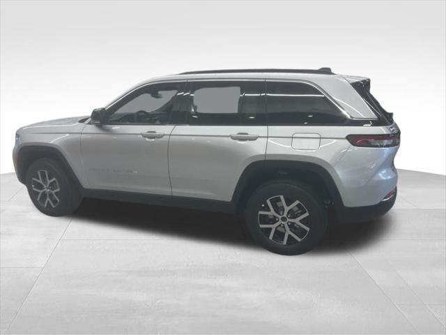 new 2025 Jeep Grand Cherokee car, priced at $52,935