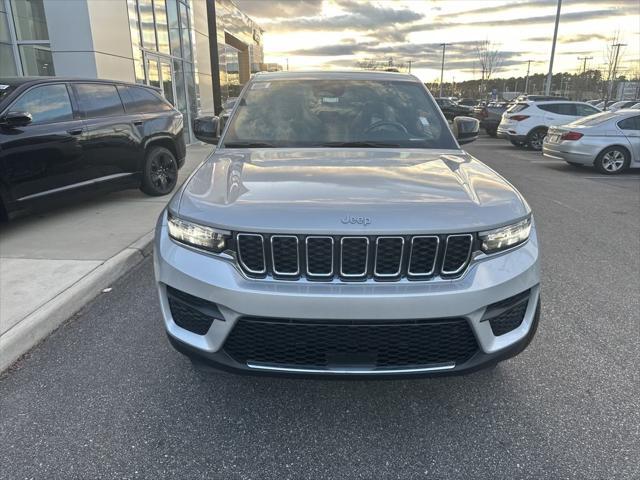 new 2025 Jeep Grand Cherokee car, priced at $44,945