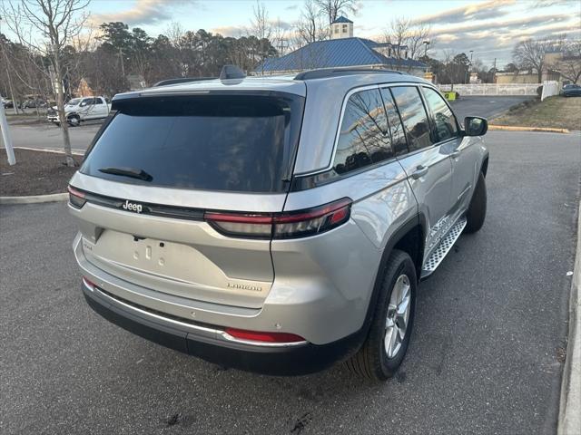 new 2025 Jeep Grand Cherokee car, priced at $44,945