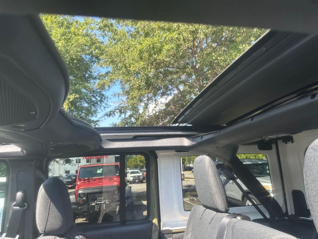 new 2025 Jeep Wrangler car, priced at $55,830