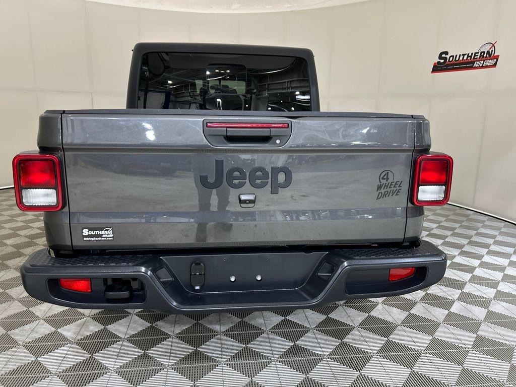 used 2022 Jeep Gladiator car, priced at $28,640