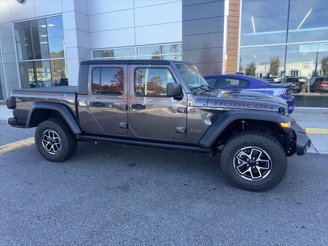 new 2024 Jeep Gladiator car, priced at $67,305