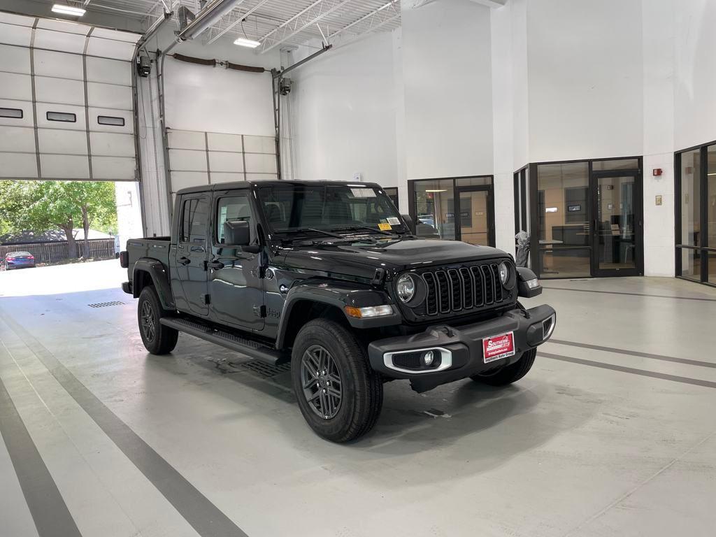 used 2024 Jeep Gladiator car, priced at $34,999