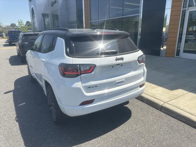 new 2025 Jeep Compass car, priced at $39,210