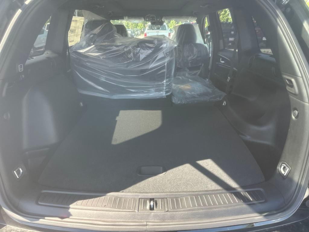 new 2025 Jeep Grand Cherokee car, priced at $50,010