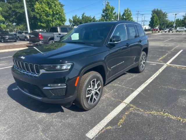 new 2025 Jeep Grand Cherokee car, priced at $50,010