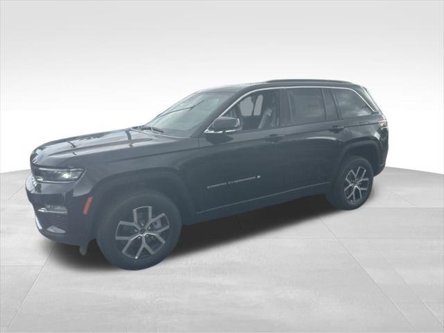 new 2025 Jeep Grand Cherokee car, priced at $50,010