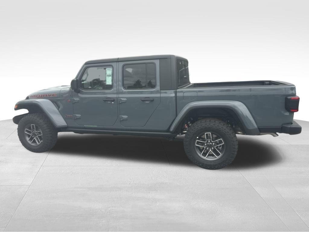 new 2025 Jeep Gladiator car, priced at $64,140