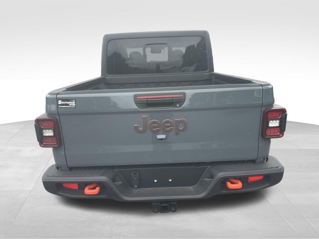 new 2025 Jeep Gladiator car, priced at $64,140
