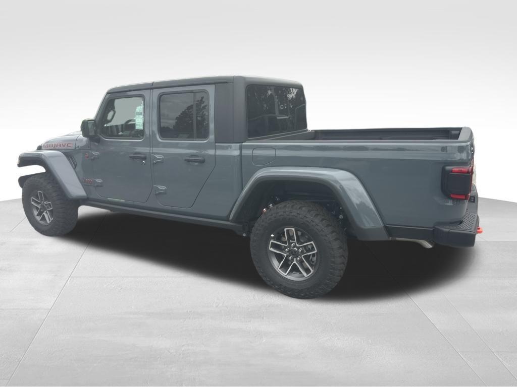 new 2025 Jeep Gladiator car, priced at $64,140