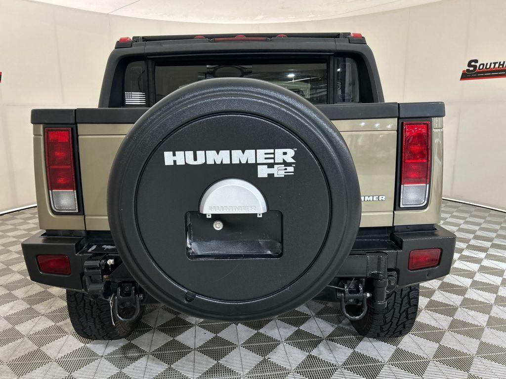 used 2005 Hummer H2 car, priced at $18,494