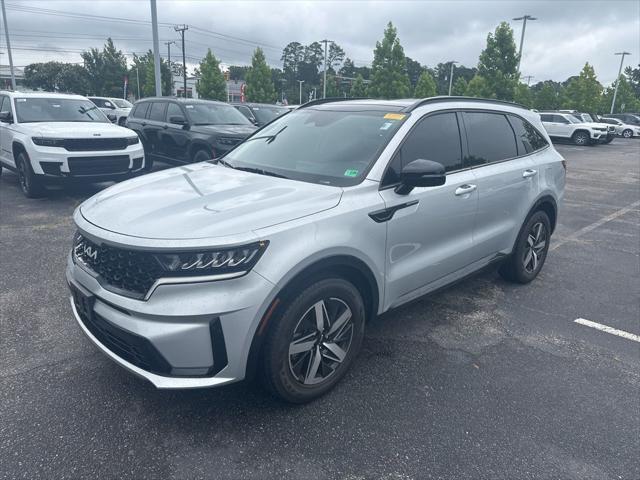 used 2022 Kia Sorento car, priced at $26,995