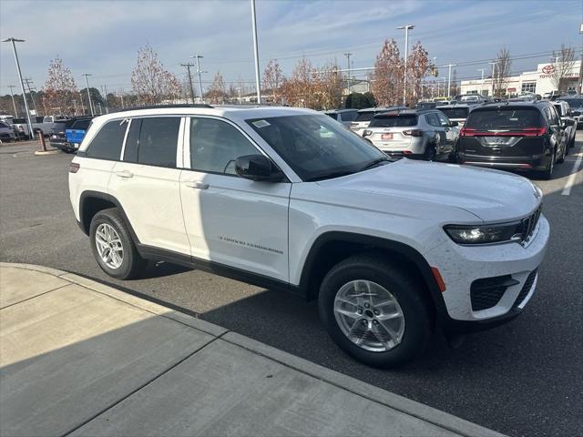 new 2025 Jeep Grand Cherokee car, priced at $43,375