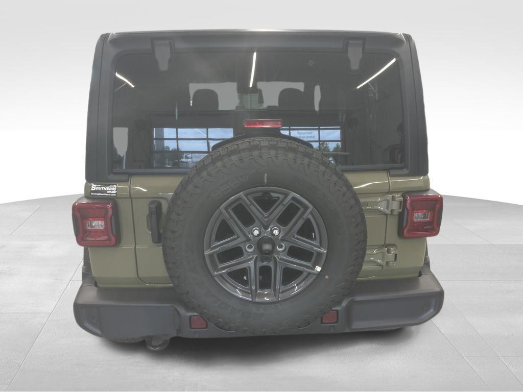 new 2025 Jeep Wrangler car, priced at $54,285