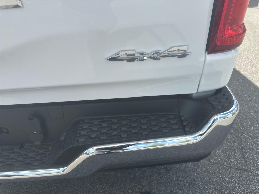 new 2025 Ram 1500 car, priced at $57,480